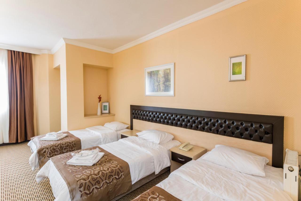 My Dome Economy Hotel อิสตันบูล ภายนอก รูปภาพ