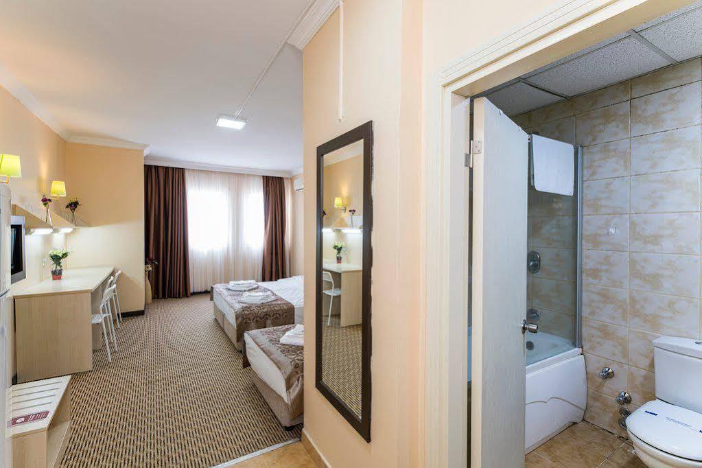 My Dome Economy Hotel อิสตันบูล ภายนอก รูปภาพ